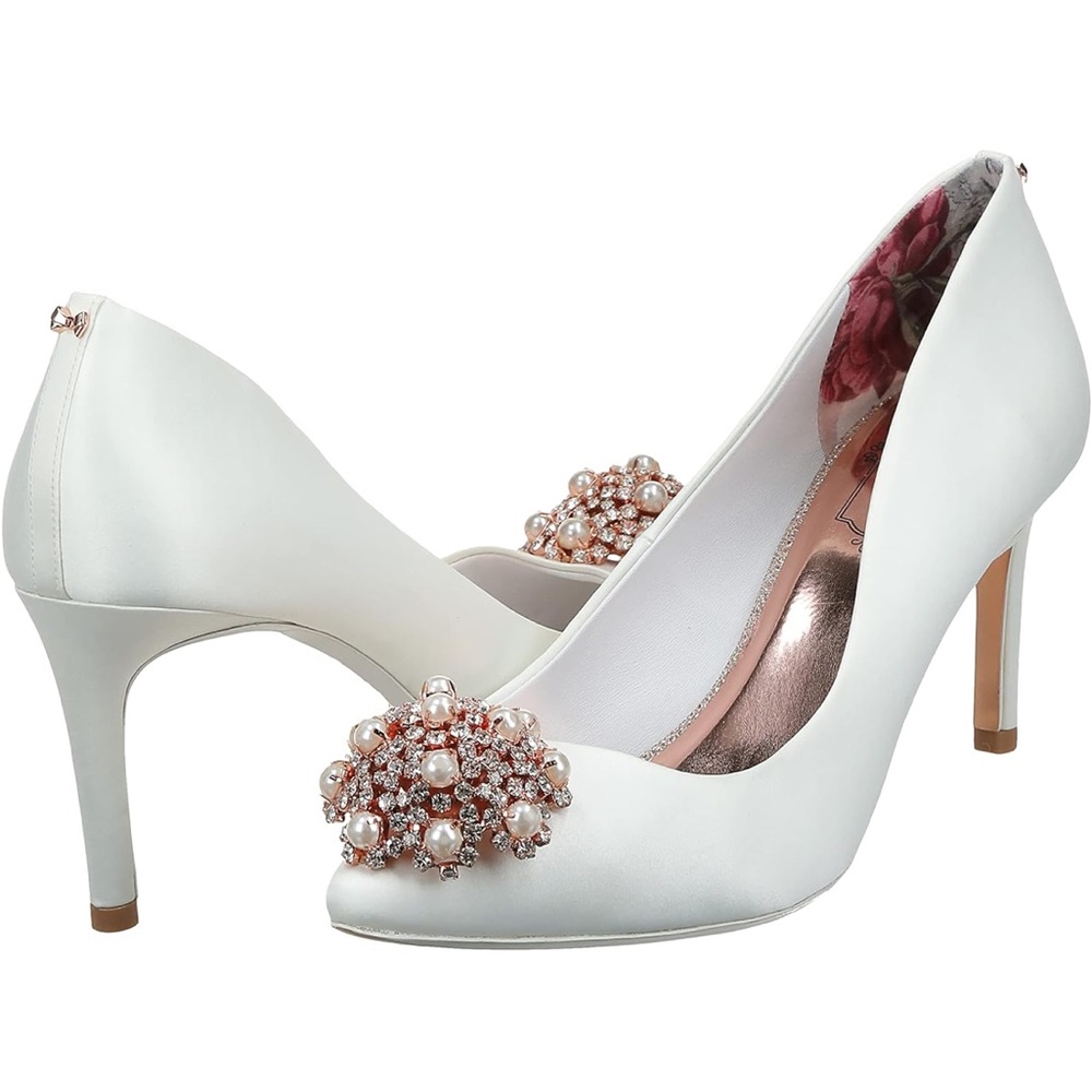 Ted Baker pearl/crystal embellished silettos ivory satin sz 37 US 6.5 PROM